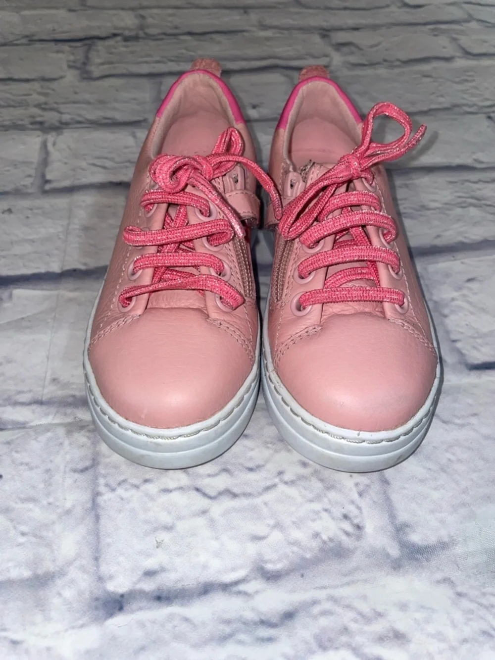 Camper Runner Up (Pink) Size 8.5